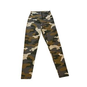 Aerie Girls Camo Leggings Size Large